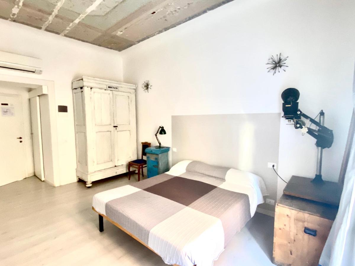 Bed and Breakfast Bottega Delle Arti Рим Екстер'єр фото
